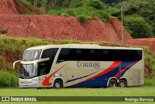 Viação Oliveira Torres 1800 na cidade de Leopoldina, Minas Gerais, Brasil, por Rodrigo Barraza. Número da foto: #12140420.