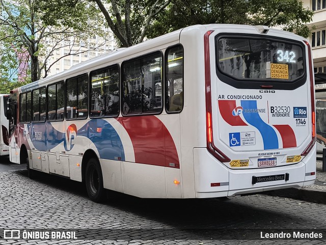 Viação Pavunense B32530 na cidade de Rio de Janeiro, Rio de Janeiro, Brasil, por Leandro Mendes. Número da foto: #12141006.