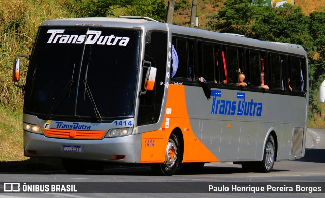 Ônibus Particulares 1414 na cidade de Piraí, Rio de Janeiro, Brasil, por Paulo Henrique Pereira Borges. Número da foto: #12163089.