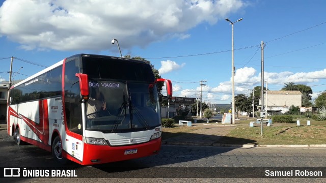 Ônibus Particulares 12080 na cidade de Brasília de Minas, Minas Gerais, Brasil, por Samuel Robson. Número da foto: #12161856.