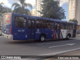Viação Jacareí 44.797 na cidade de Mogi das Cruzes, São Paulo, Brasil, por Rafael Lopes de Oliveira. Número da foto: #12163373.