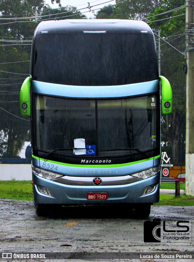Viação Garcia 8524 na cidade de Angra dos Reis, Rio de Janeiro, Brasil, por Lucas de Souza Pereira. Número da foto: #12164484.