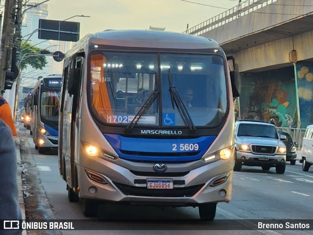 Cooperativa Fênix > Spencer Transporte 2 5609 na cidade de São Paulo, São Paulo, Brasil, por Brenno Santos. Número da foto: #12164816.