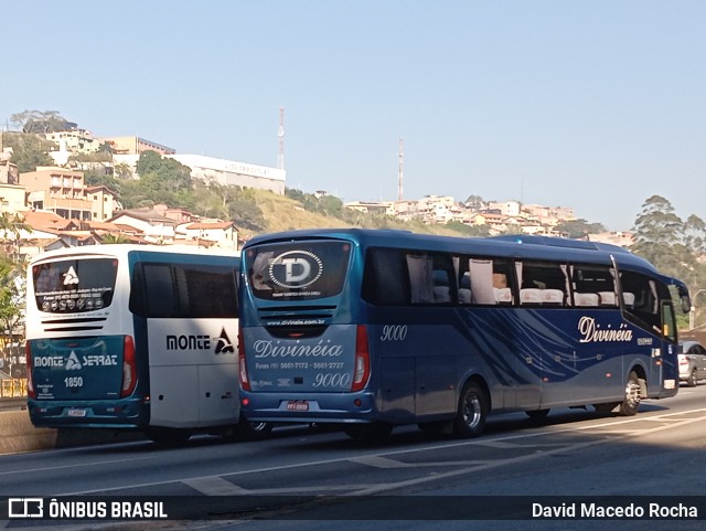 Divinéia Turismo 9000 na cidade de Cotia, São Paulo, Brasil, por David Macedo Rocha. Número da foto: #12166815.