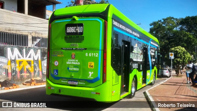Transwolff Transportes e Turismo 6 6112 na cidade de São Paulo, São Paulo, Brasil, por Roberto Teixeira. Número da foto: #12167351.