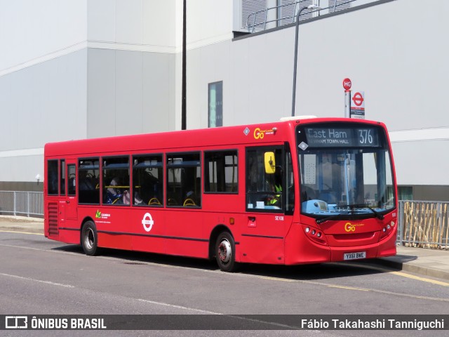 Blue Triangle Buses Limited SE108 na cidade de London, Greater London, Inglaterra, por Fábio Takahashi Tanniguchi. Número da foto: #12169624.