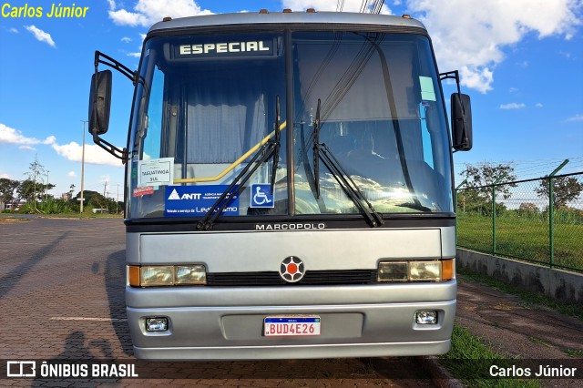 Ônibus Particulares 4E26 na cidade de Brasília, Distrito Federal, Brasil, por Carlos Júnior. Número da foto: #12170552.