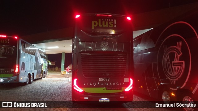 Viação Garcia 88099 na cidade de Santa Cruz do Rio Pardo, São Paulo, Brasil, por Emanuel Sócrates. Número da foto: #12168292.