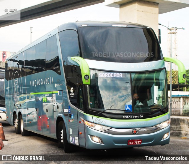 Viação Garcia 8575 na cidade de Rio de Janeiro, Rio de Janeiro, Brasil, por Tadeu Vasconcelos. Número da foto: #12168535.