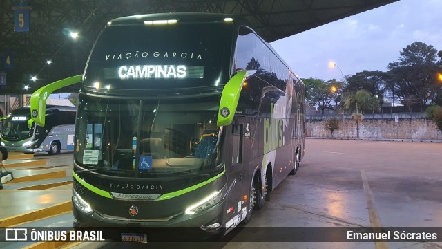 Viação Garcia 88099 na cidade de Maringá, Paraná, Brasil, por Emanuel Sócrates. Número da foto: #12168309.