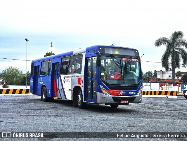 Empresa de Ônibus Pássaro Marron 92.012 na cidade de Aparecida, São Paulo, Brasil, por Felipe Augusto Teixeira Ferreira. Número da foto: #12168663.
