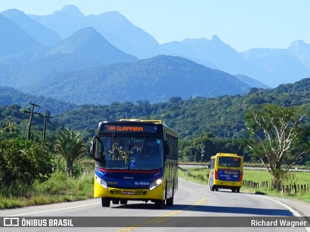 Auto Viação Reginas RJ 110.045 na cidade de Guapimirim, Rio de Janeiro, Brasil, por Richard Wagner. Número da foto: #12172457.