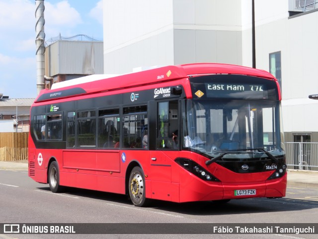 Blue Triangle Buses Limited SEE274 na cidade de London, Greater London, Inglaterra, por Fábio Takahashi Tanniguchi. Número da foto: #12172448.