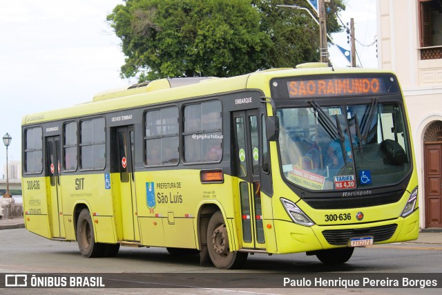 Autoviaria Matos 300.636 na cidade de São Luís, Maranhão, Brasil, por Paulo Henrique Pereira Borges. Número da foto: #12172148.