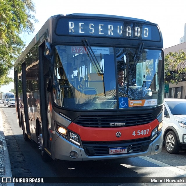 Allibus Transportes 4 5407 na cidade de São Paulo, São Paulo, Brasil, por Michel Nowacki. Número da foto: #12172470.