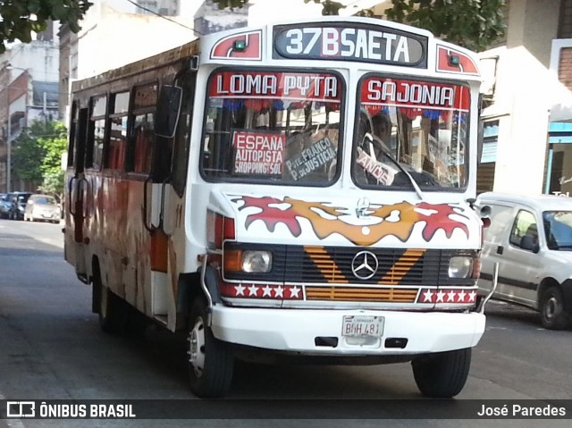 SAETA - Linea 37-B 11 na cidade de Asunción, Paraguai, por José Paredes. Número da foto: #12174470.