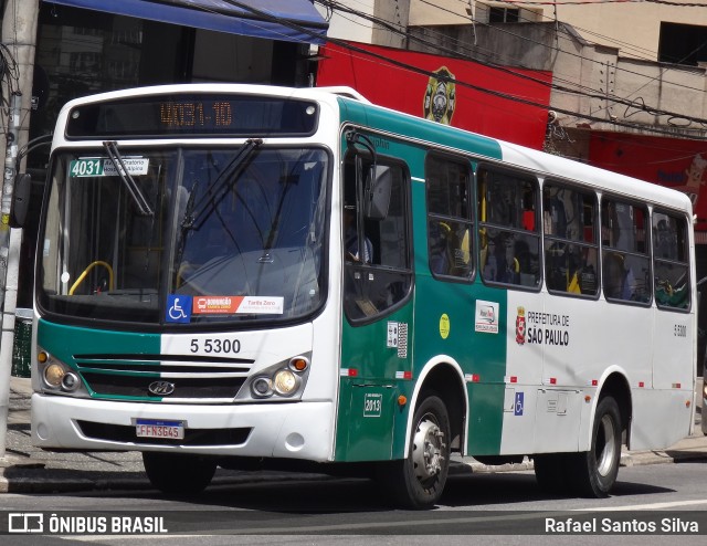 Move 5 5300 na cidade de São Paulo, São Paulo, Brasil, por Rafael Santos Silva. Número da foto: #12175449.