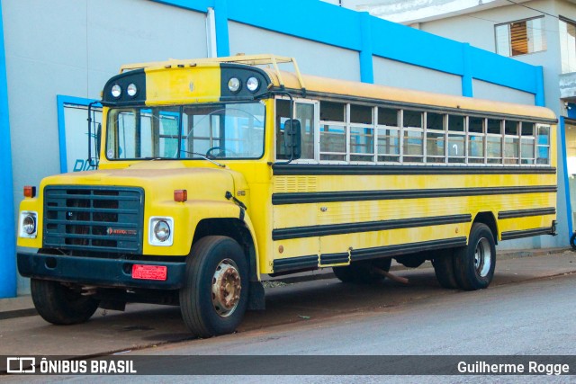 Ônibus Particulares 5542 na cidade de Rio Brilhante, Mato Grosso do Sul, Brasil, por Guilherme Rogge. Número da foto: #12175156.