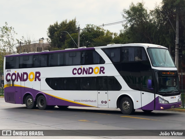 Condorbus 2575 na cidade de Santiago, Santiago, Metropolitana de Santiago, Chile, por João Victor. Número da foto: #12178075.