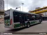 Via Sudeste Transportes S.A. 5 1049 na cidade de São Paulo, São Paulo, Brasil, por Andrey Natan. Número da foto: #:id.
