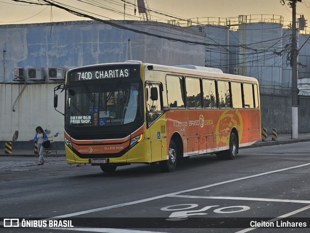 Empresa de Transportes Braso Lisboa RJ 215.005 na cidade de Niterói, Rio de Janeiro, Brasil, por Cleiton Linhares. Número da foto: #12179540.