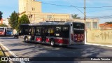 Viação Gatusa Transportes Urbanos 7 6946 na cidade de São Paulo, São Paulo, Brasil, por Roberto Teixeira. Número da foto: #12179213.