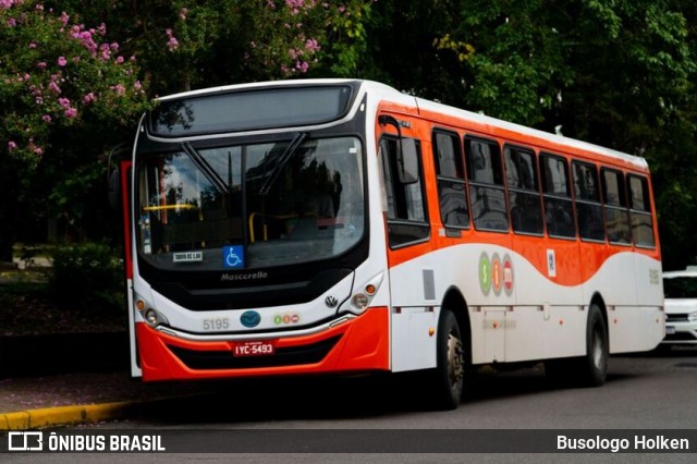 Viação Centro Oeste 5195 na cidade de Santa Maria, Rio Grande do Sul, Brasil, por Busologo Holken. Número da foto: #12180891.