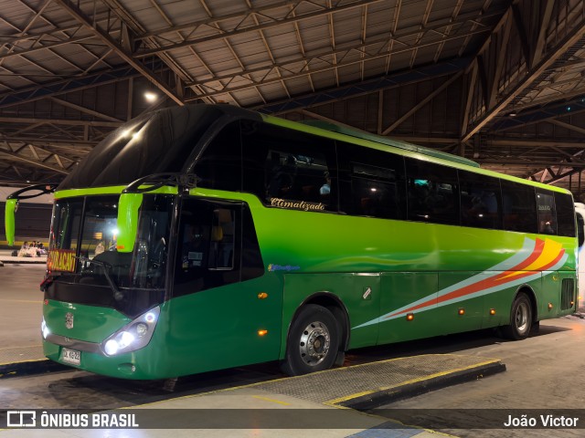 Pullman Paravias DLKG22 na cidade de Santiago, Santiago, Metropolitana de Santiago, Chile, por João Victor. Número da foto: #12180516.