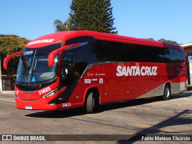 Viação Santa Cruz 31823 na cidade de Três Corações, Minas Gerais, Brasil, por Fábio Mateus Tibúrcio. Número da foto: #12181506.