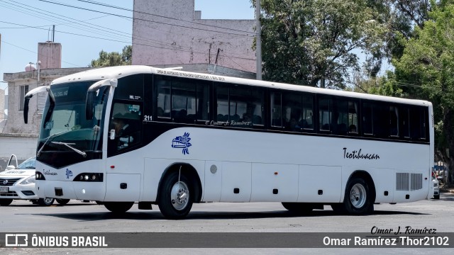 Autobuses Teotihuacan 211 na cidade de Gustavo A. Madero, Ciudad de México, México, por Omar Ramírez Thor2102. Número da foto: #12180800.