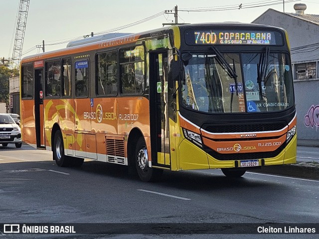 Empresa de Transportes Braso Lisboa RJ 215.007 na cidade de Niterói, Rio de Janeiro, Brasil, por Cleiton Linhares. Número da foto: #12181181.