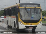 Empresa Metropolitana 736 na cidade de Jaboatão dos Guararapes, Pernambuco, Brasil, por José Domingos. Número da foto: #:id.