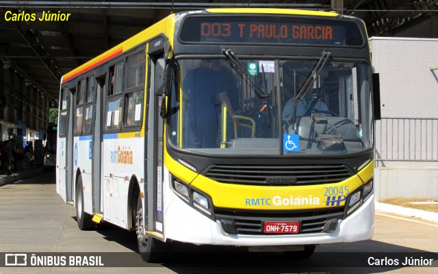 HP Transportes Coletivos 20045 na cidade de Goiânia, Goiás, Brasil, por Carlos Júnior. Número da foto: #12184833.