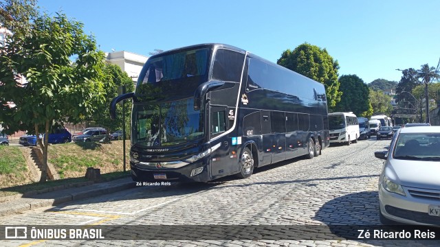Peixoto Turismo 4040 na cidade de Petrópolis, Rio de Janeiro, Brasil, por Zé Ricardo Reis. Número da foto: #12183725.