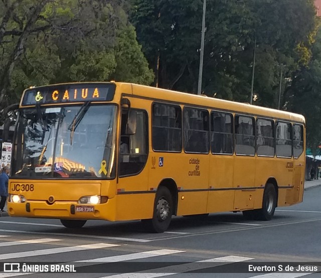 Expresso Azul JC308 na cidade de Curitiba, Paraná, Brasil, por Everton S de Jesus. Número da foto: #12141940.