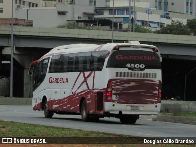Expresso Gardenia 4500 na cidade de Belo Horizonte, Minas Gerais, Brasil, por Douglas Célio Brandao. Número da foto: #12144007.