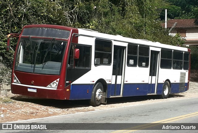 Ônibus Particulares 2861 na cidade de Petrópolis, Rio de Janeiro, Brasil, por Adriano Duarte. Número da foto: #12143673.