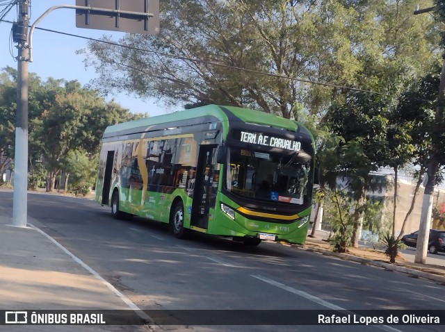 Viação Metrópole Paulista - Zona Leste 3 1781 na cidade de São Paulo, São Paulo, Brasil, por Rafael Lopes de Oliveira. Número da foto: #12141825.