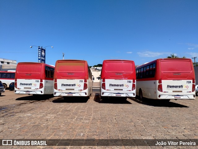 Expresso Itamarati 7103 na cidade de Fernandópolis, São Paulo, Brasil, por João Vitor Pereira. Número da foto: #12142923.