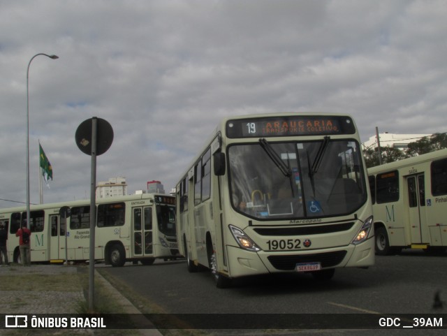Araucária Transportes Coletivos 19052 na cidade de Curitiba, Paraná, Brasil, por GDC __39AM. Número da foto: #12141750.