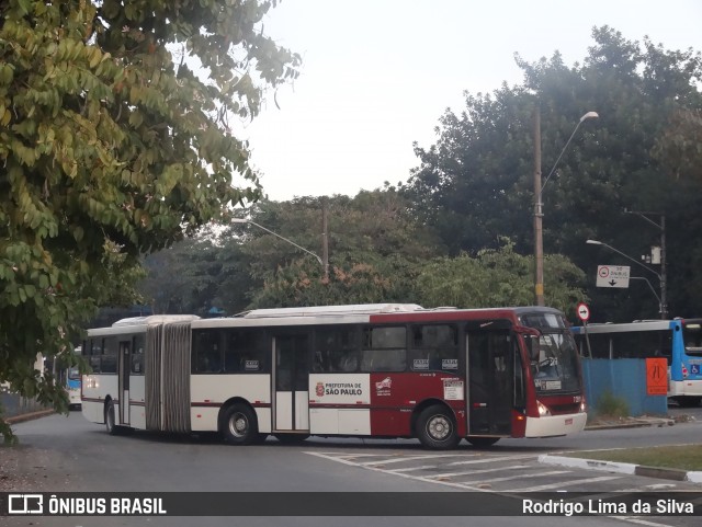 Viação Campo Belo 7 2811 na cidade de São Paulo, São Paulo, Brasil, por Rodrigo Lima da Silva. Número da foto: #12187356.