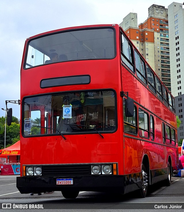 Ônibus Particulares 5388 na cidade de Barueri, São Paulo, Brasil, por Carlos Júnior. Número da foto: #12191282.