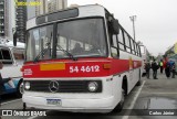Ônibus Particulares 54 4612 na cidade de Barueri, São Paulo, Brasil, por Carlos Júnior. Número da foto: #:id.
