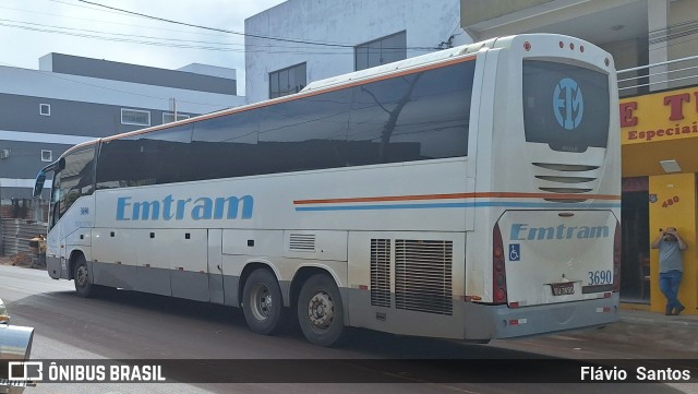 Emtram 3690 na cidade de Barra da Estiva, Bahia, Brasil, por Flávio  Santos. Número da foto: #12192057.