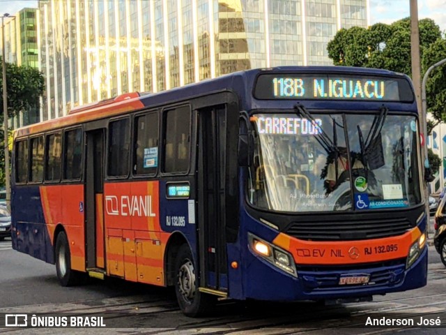 Evanil Transportes e Turismo RJ 132.095 na cidade de Rio de Janeiro, Rio de Janeiro, Brasil, por Anderson José. Número da foto: #12194431.
