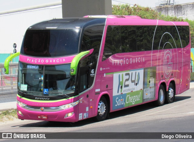Viação Garcia 8515 na cidade de Rio de Janeiro, Rio de Janeiro, Brasil, por Diego Oliveira. Número da foto: #12194298.