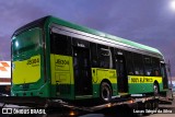 Expresso Azul JB304 na cidade de Curitiba, Paraná, Brasil, por Lucas Sérgio da Silva. Número da foto: #12191935.