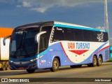 Van Turismo 20010 na cidade de Vitória da Conquista, Bahia, Brasil, por João Emanoel. Número da foto: #12195156.