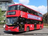 Abellio London Bus Company 3413 na cidade de London, Greater London, Inglaterra, por Fábio Takahashi Tanniguchi. Número da foto: #12195722.