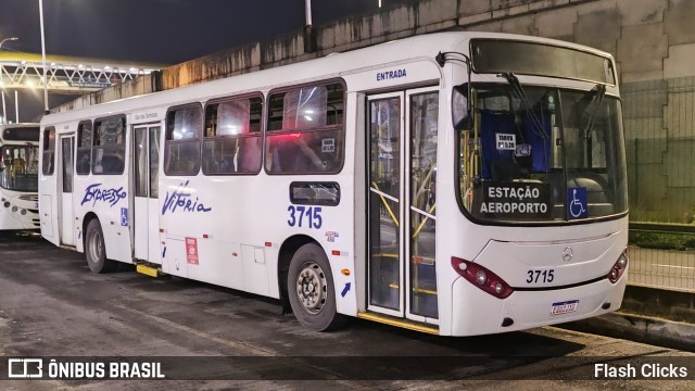 Expresso Vitória Bahia 3715 na cidade de Salvador, Bahia, Brasil, por Flash Clicks. Número da foto: #12199188.